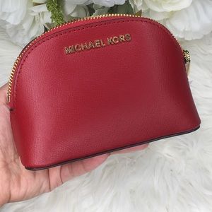 Final sale✨Michael Kors jet set med travel pouch